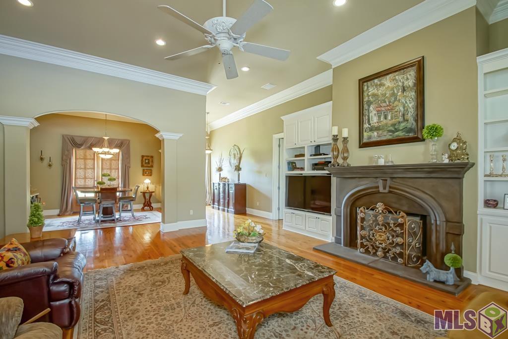14045 Lovett Road Central, LA 70818 - Photo 8 of 49