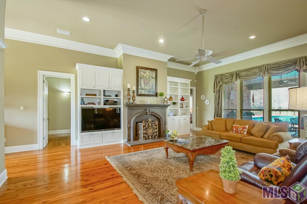 14045 Lovett Road Central, LA 70818 - Photo 9 of 49