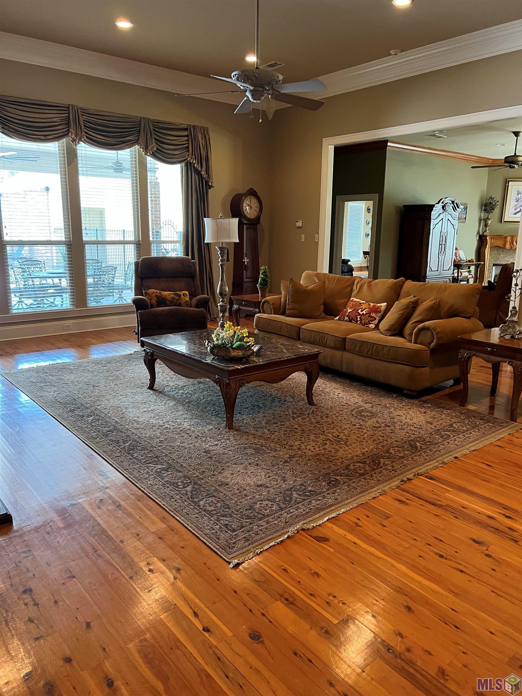 14045 Lovett Road Central, LA 70818 - Photo 10 of 49