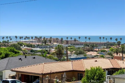 $3,250,000 | 512 South Gertruda Avenue, Redondo Beach, CA 90277