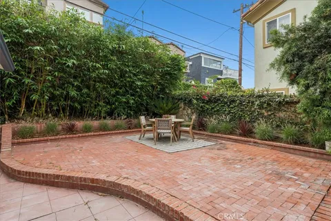 $3,250,000 | 512 South Gertruda Avenue, Redondo Beach, CA 90277