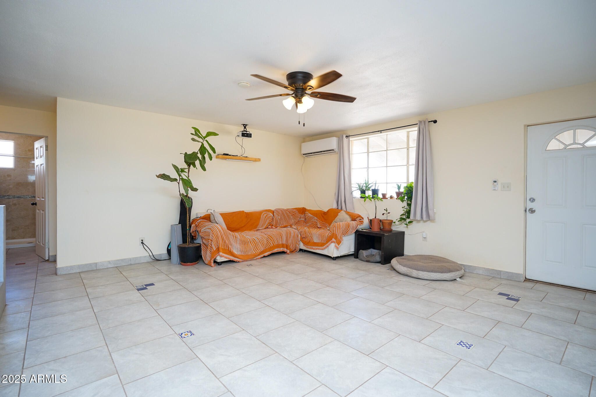 4679 West Prince Road McNeal, AZ 85617 - Photo 15 of 39 Living Room