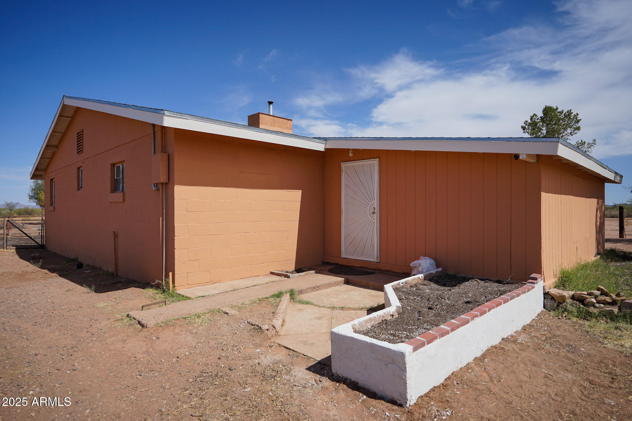 4679 West Prince Road McNeal, AZ 85617 - Photo 30 of 39 Side Door
