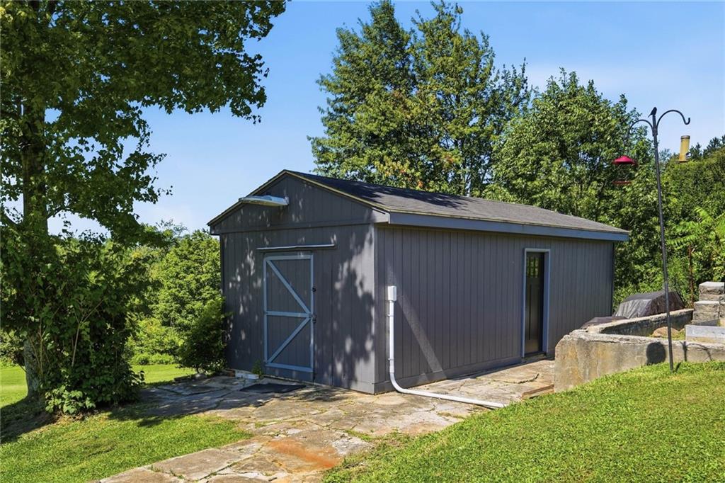 482 Browns Hill Road Valencia, PA 16059 - Photo 28 of 32 Gallery Image 28