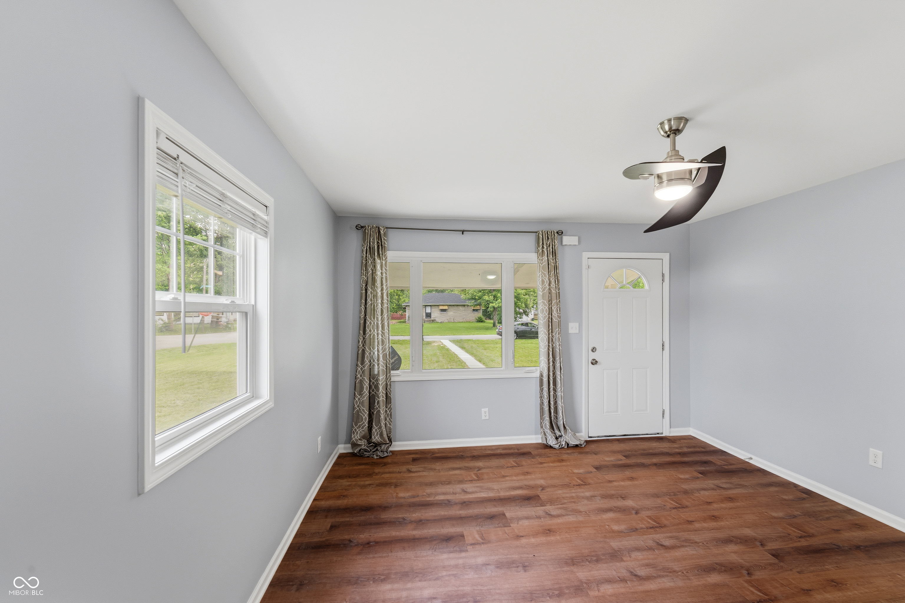 2008 Riviera Street Indianapolis, IN 46260 - Photo 9 of 27 Gallery Image 9