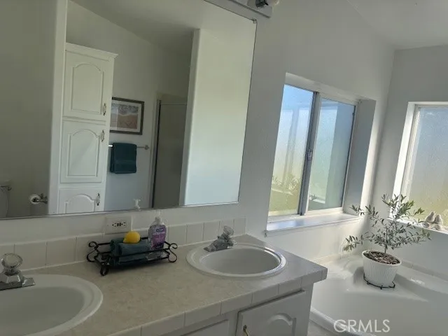 $379,000 | 2342 River View Road, Clearlake Oaks, CA 95423