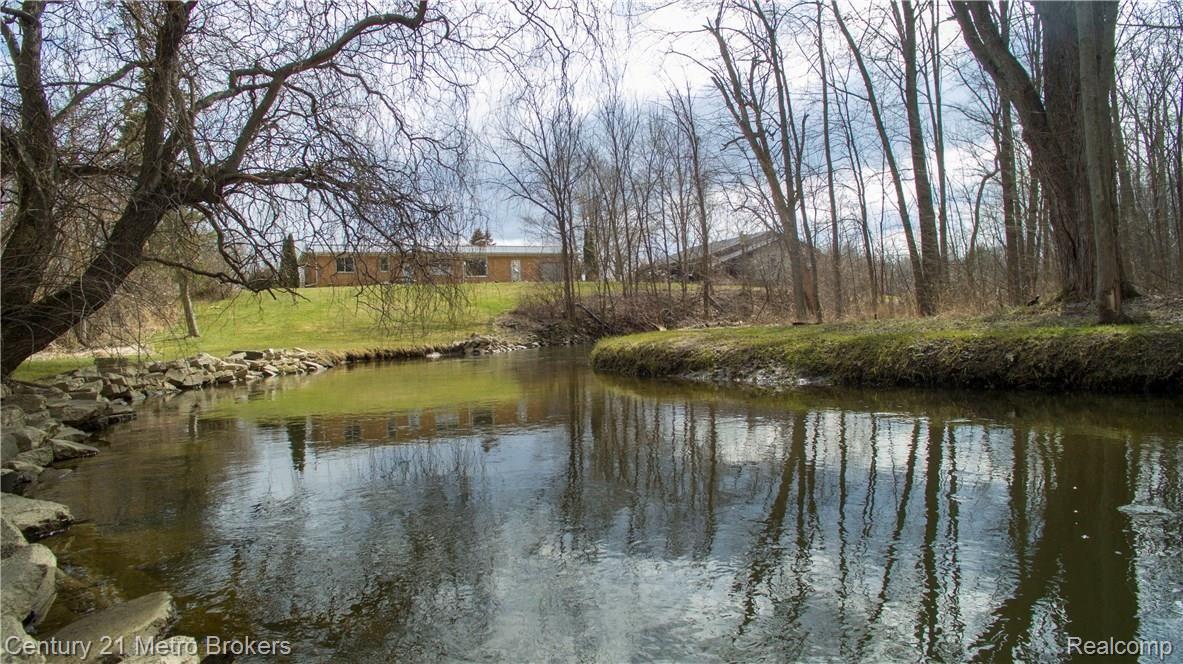 8365 Jordan Road Grand Blanc, MI 48439 - Photo 63 of 69 DJI_0594_1.JPG
