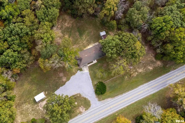 $234,000 | 8375 Highway 145, Harrisburg, IL 62946