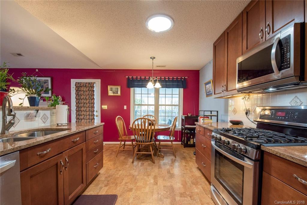 246 Cottage Ridge Road Fletcher, NC 28732 - Photo 5 of 17 Gallery Image 5