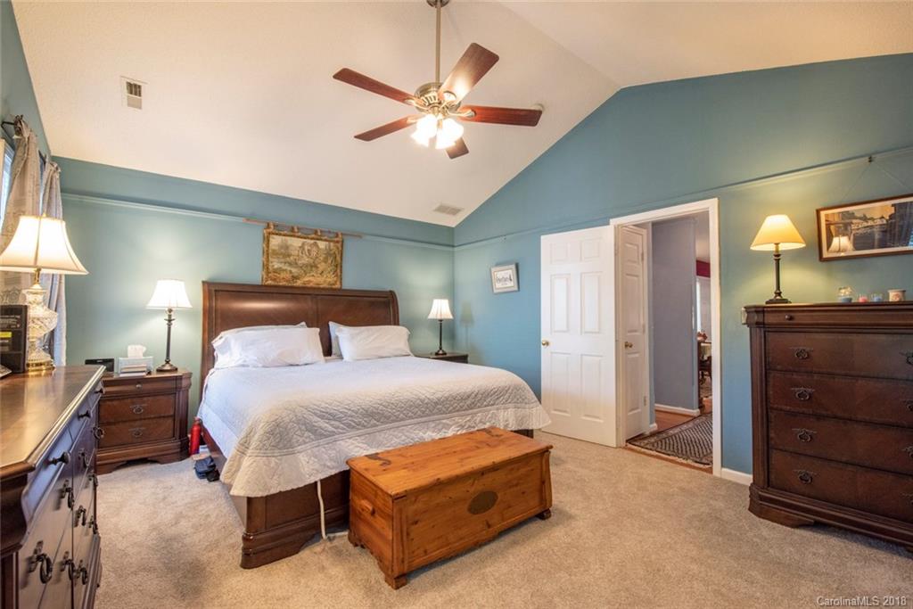 246 Cottage Ridge Road Fletcher, NC 28732 - Photo 7 of 17 Gallery Image 7