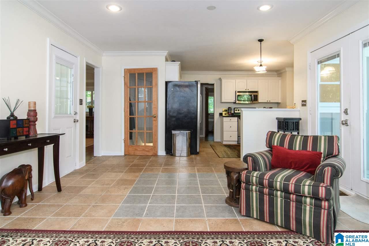 1500 Royce Road Birmingham, AL 35209 - Photo 15 of 37