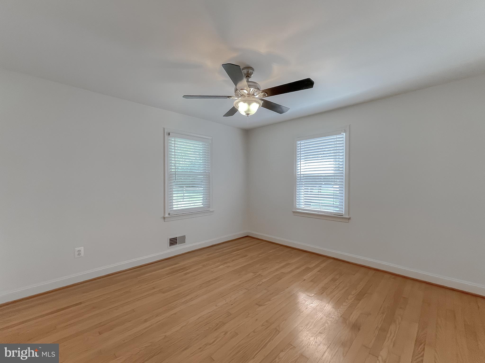10600 Berry Road Waldorf, MD 20601 - Photo 14 of 37