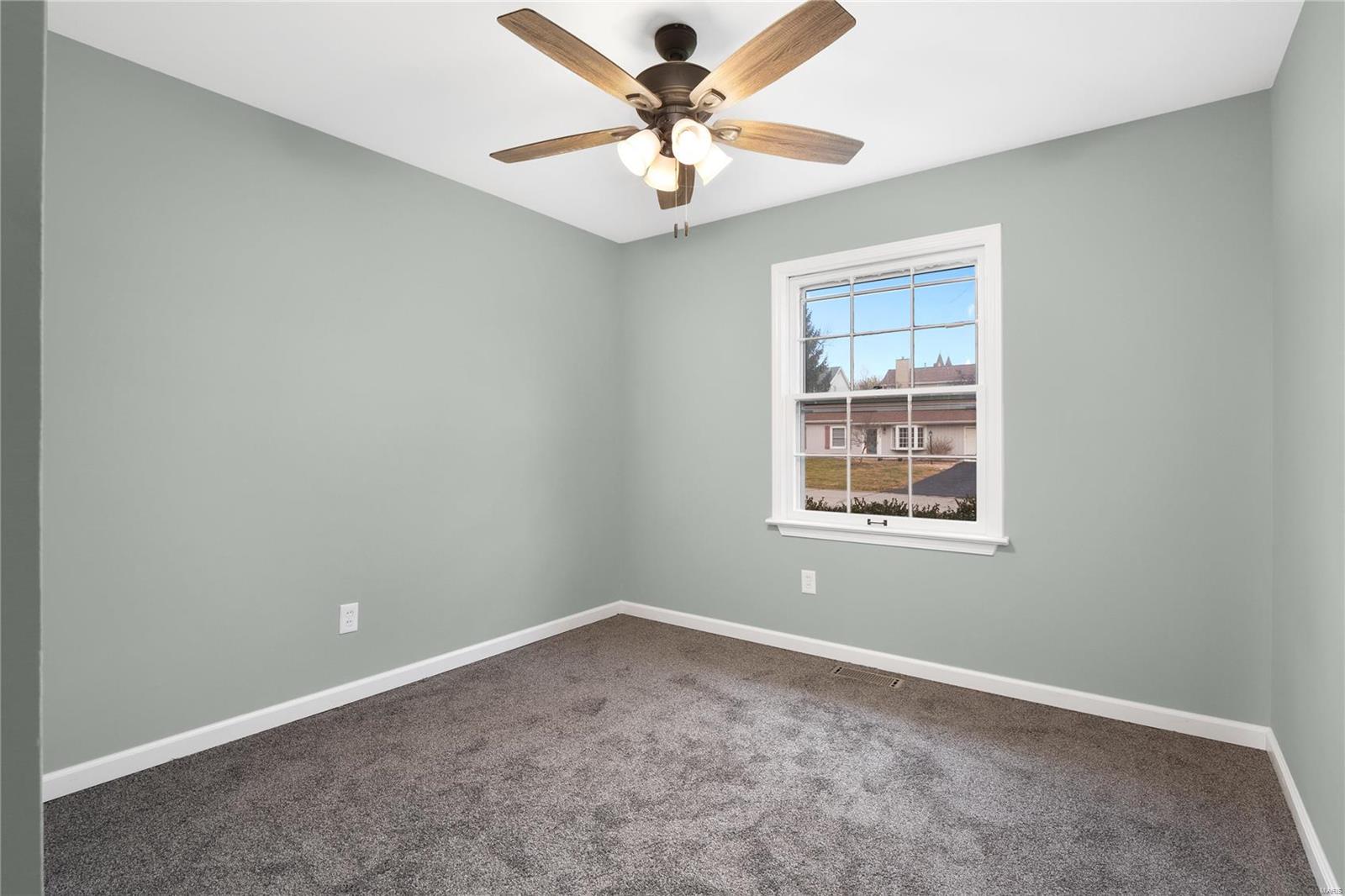 327 Providence Road Ballwin, MO 63011 - Photo 21 of 29 Gallery Image 21