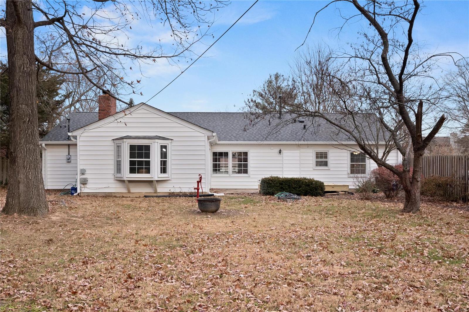 327 Providence Road Ballwin, MO 63011 - Photo 27 of 29 Gallery Image 27