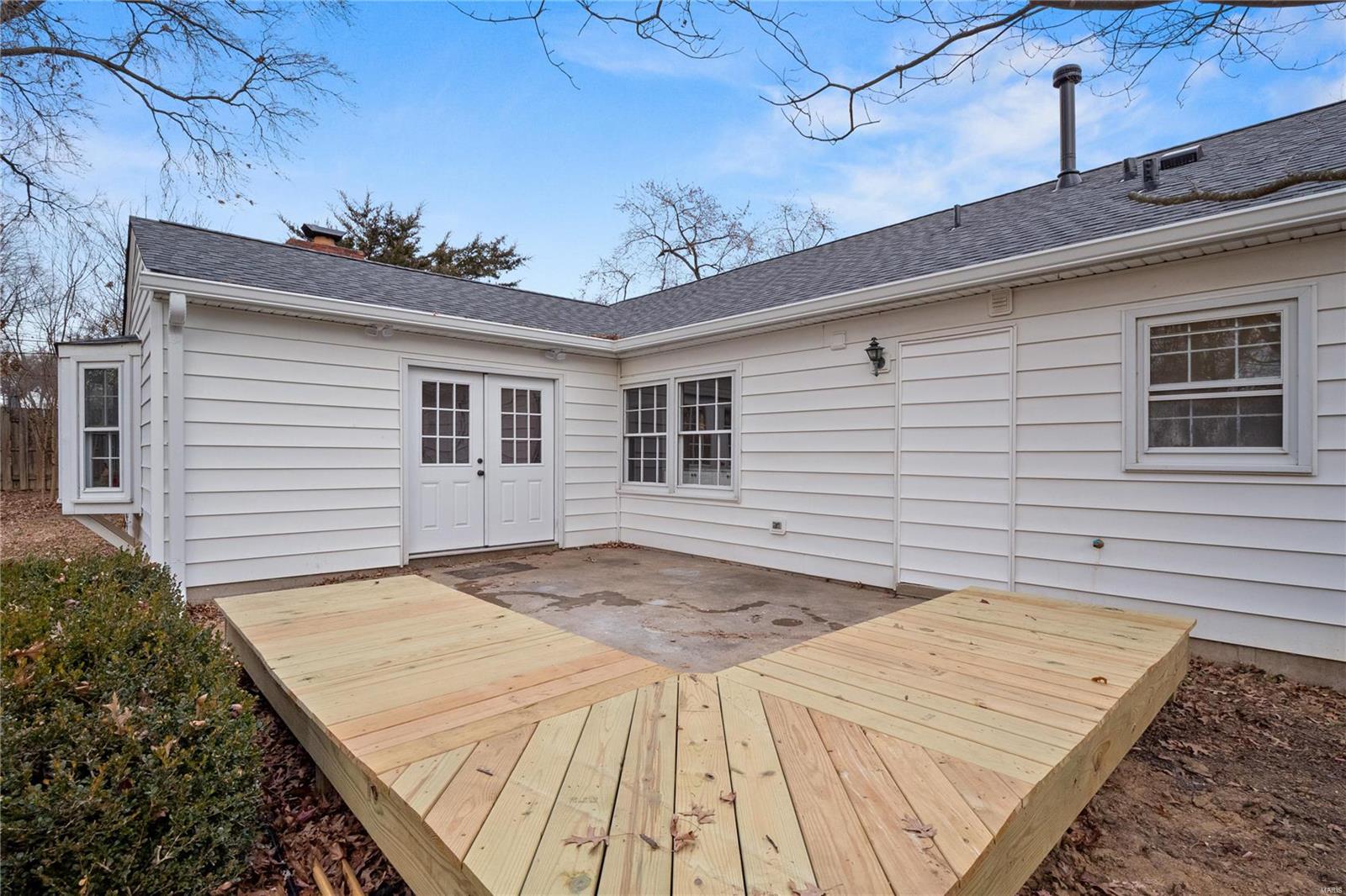 327 Providence Road Ballwin, MO 63011 - Photo 28 of 29 Gallery Image 28