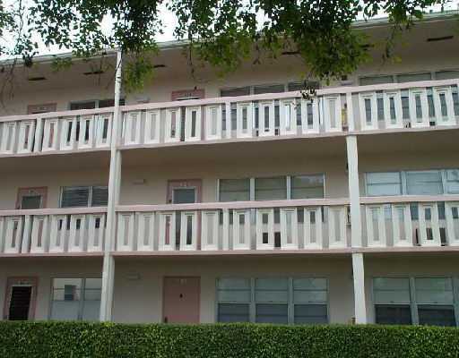 289 Dorset G, Unit 289 Boca Raton, FL 33434 - Photo 1 of 7 Primary Photo