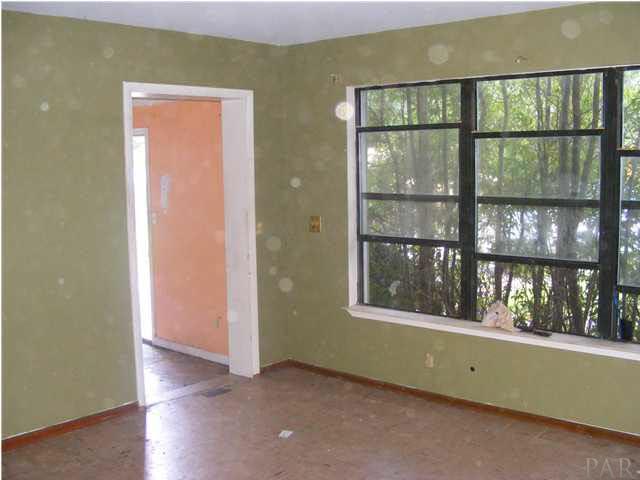 830 East Montclair Road Pensacola, FL 32505 - Photo 4 of 4 Gallery Image 4