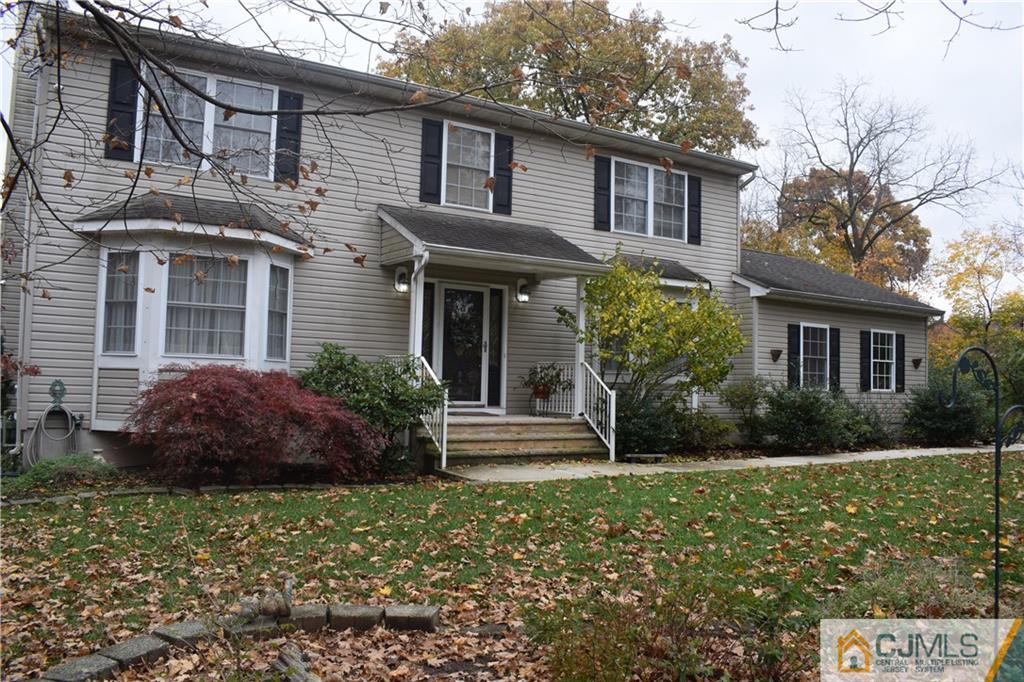 3 Highwood Road Somerset, NJ 08873 - Photo 2 of 25 Gallery Image 2