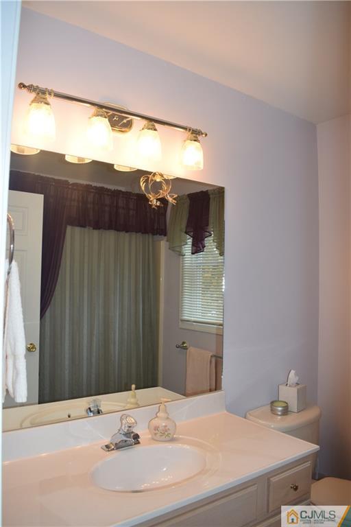 3 Highwood Road Somerset, NJ 08873 - Photo 17 of 25 Gallery Image 17