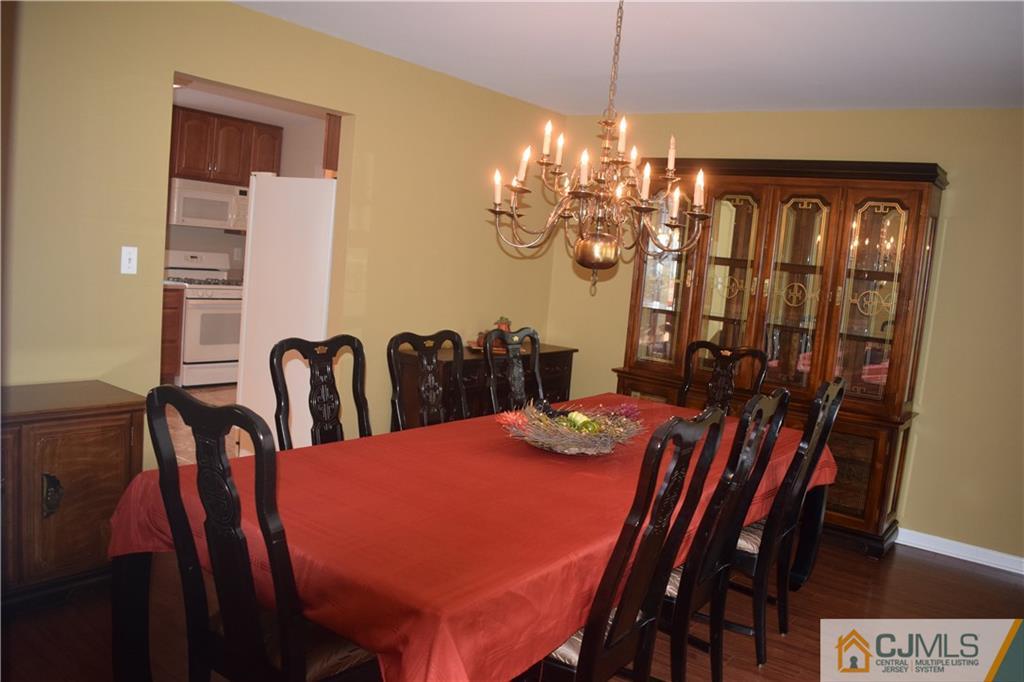 3 Highwood Road Somerset, NJ 08873 - Photo 5 of 25 Gallery Image 5