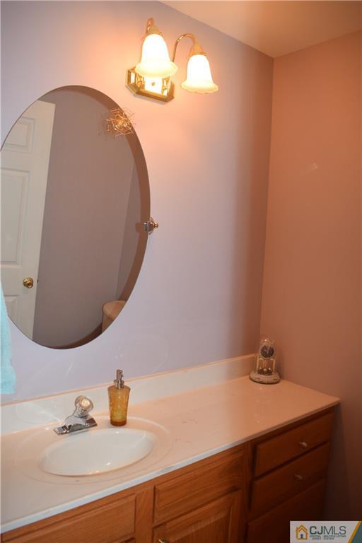 3 Highwood Road Somerset, NJ 08873 - Photo 7 of 25 Gallery Image 7