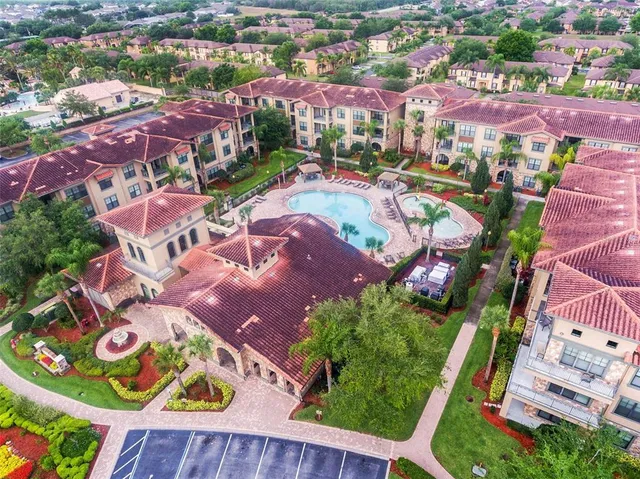 $129,999 | 909 Charo Parkway, Unit 1016, Davenport, FL 33897