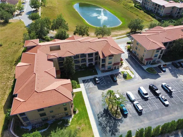 $129,999 | 909 Charo Parkway, Unit 1016, Davenport, FL 33897