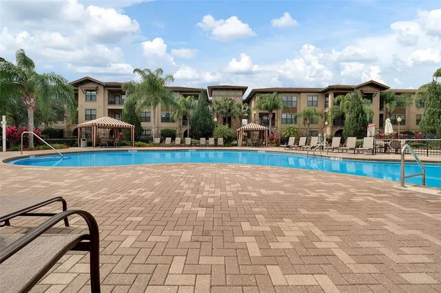$129,999 | 909 Charo Parkway, Unit 1016, Davenport, FL 33897