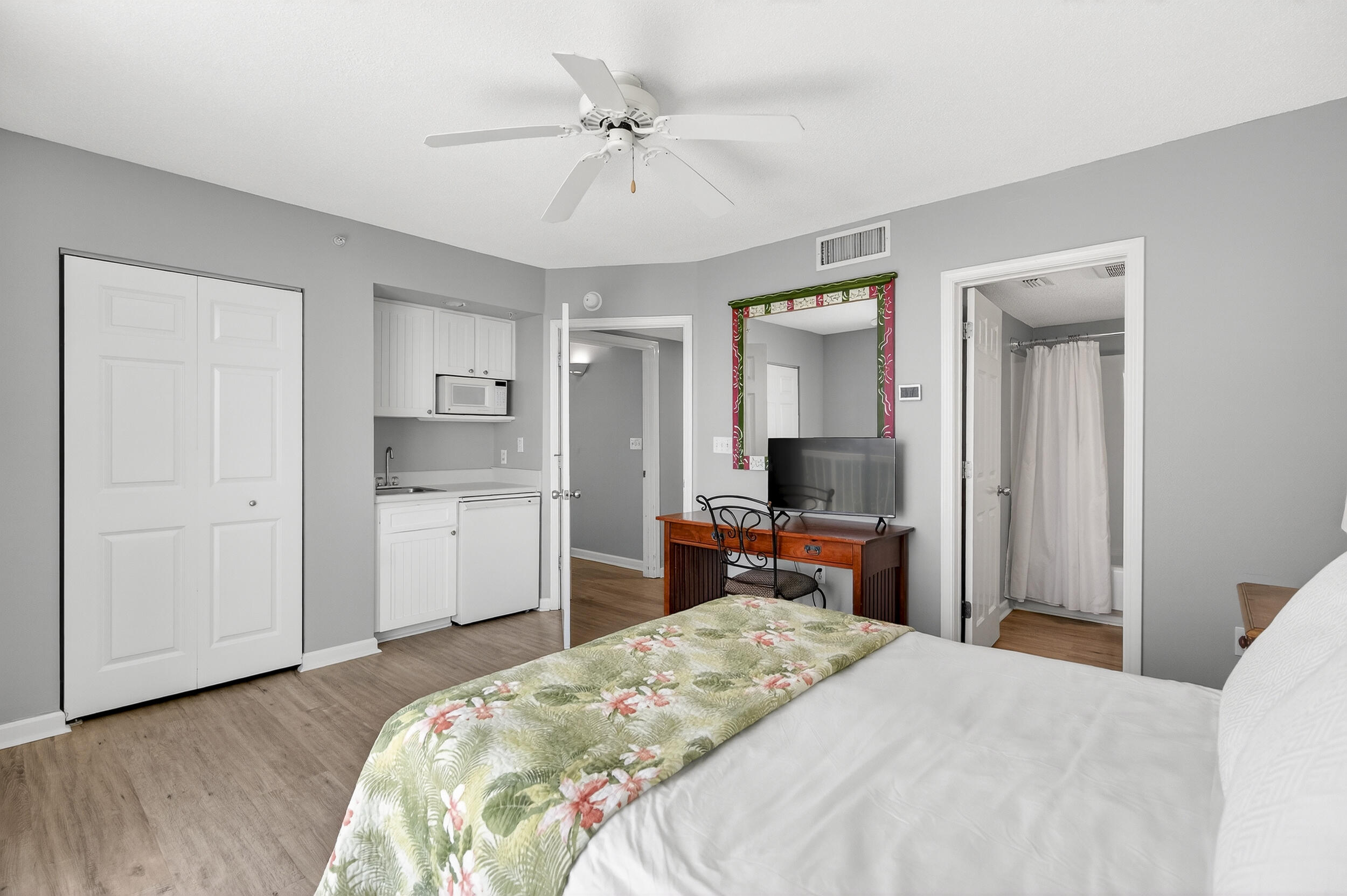 970 Highway 98, Unit 207 Destin, FL 32541 - Photo 5 of 55 DSC04314