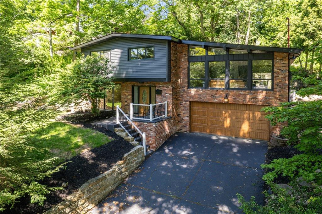 2317 Marbury Road Pittsburgh, PA 15221 - Photo 1 of 23 Gallery Image 1