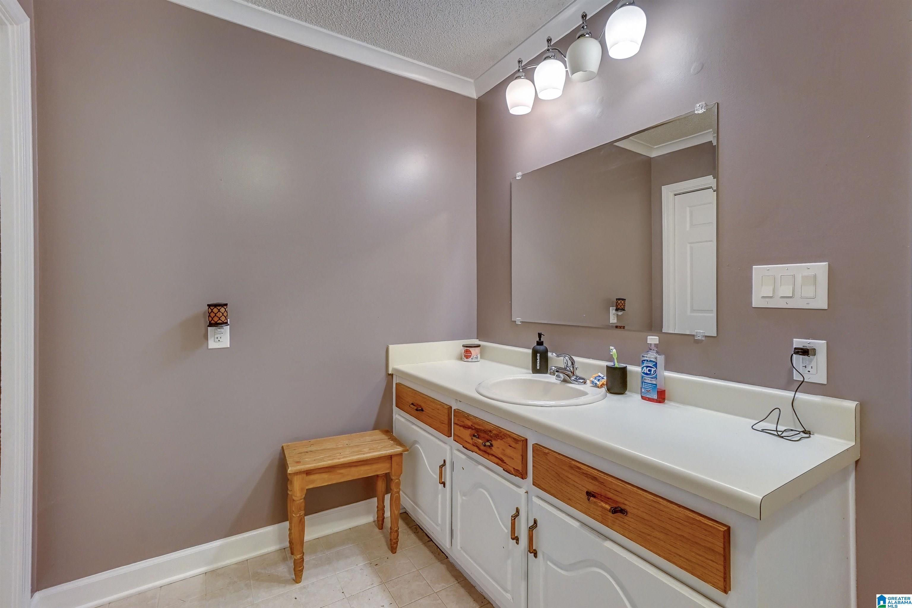 4576 County Road 48 Jemison, AL 35085 - Photo 29 of 47