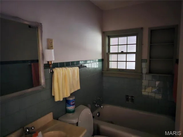 $149,900 | 200 West Kinkead Road, Hillsboro, IL 62049