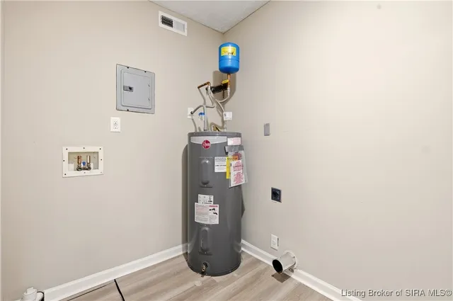 $224,900 | 2315 Alta Avenue, New Albany, IN 47150