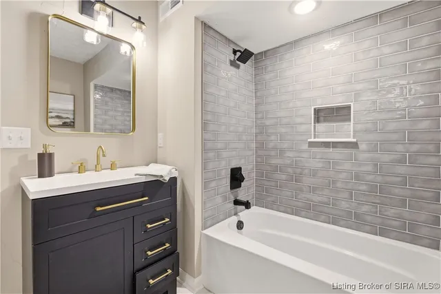 $224,900 | 2315 Alta Avenue, New Albany, IN 47150