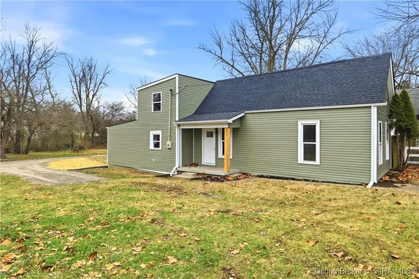 $214,900 | 2315 Alta Avenue, New Albany, IN 47150