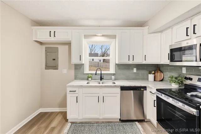 $224,900 | 2315 Alta Avenue, New Albany, IN 47150