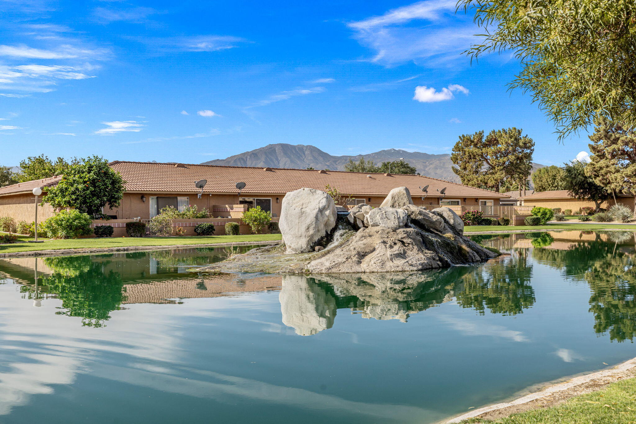 a view of a lake with houses