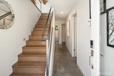 $1,549,880 | 8509 Burke Avenue North, Seattle, WA 98103