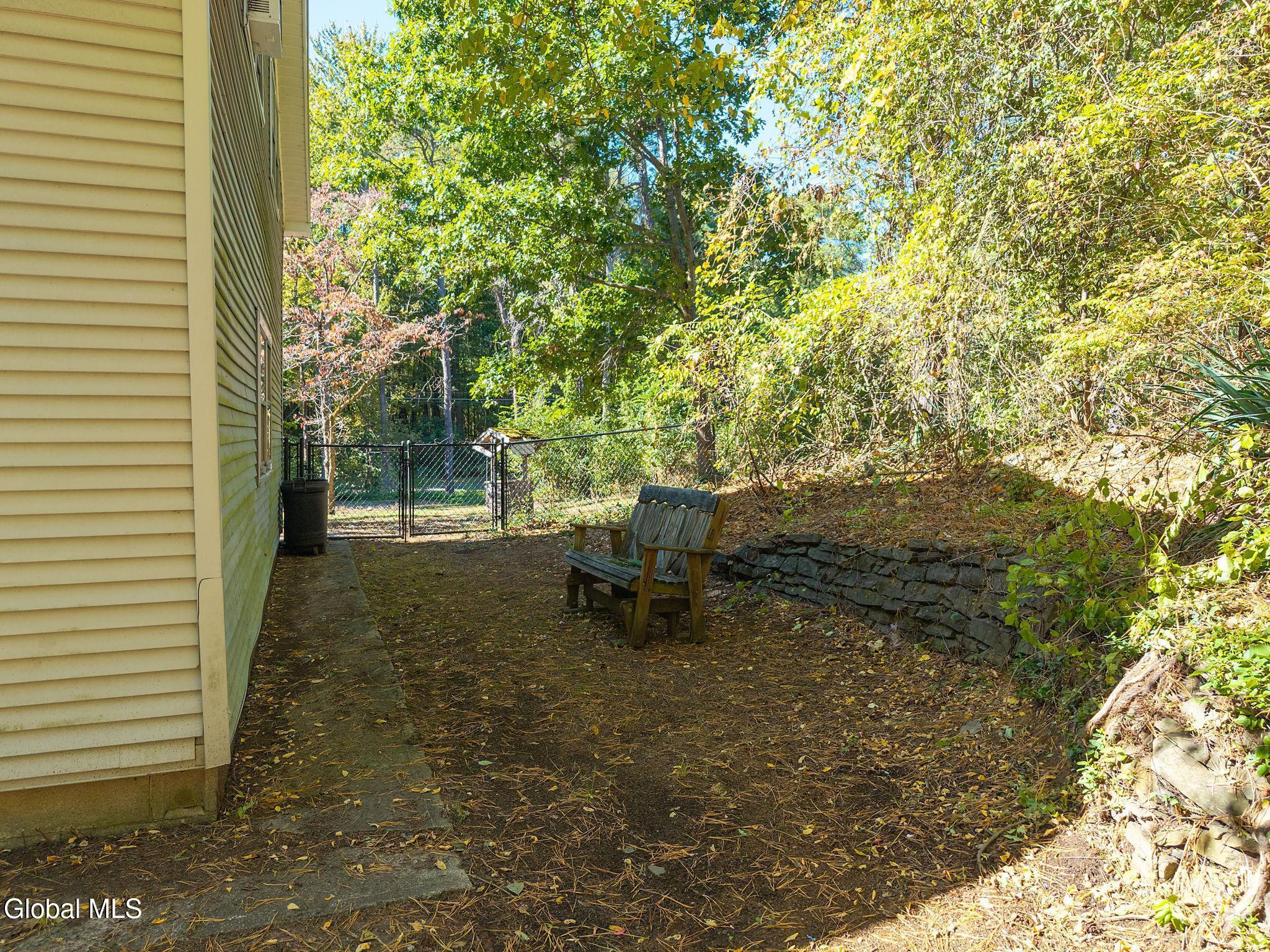 1326 Kings Road Guilderland, NY 12303 - Photo 31 of 33 img89