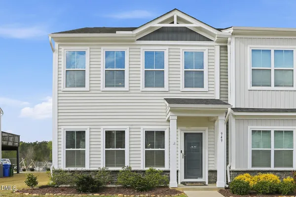 $359,000 | 949 Robbie Jackson Lane, Fuquay-Varina, NC 27526