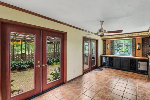 $300,000 | 20 Salem Street, Mayesville, SC 29104
