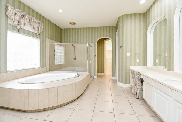 $5,950 | 3015 Bonnebridge Way Boulevard, Houston, TX 77082