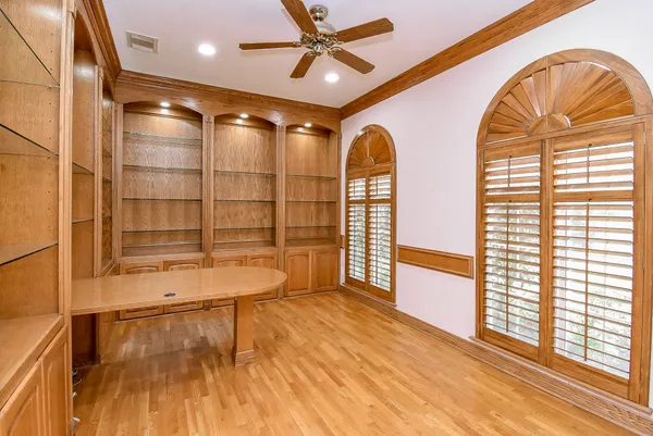 $5,950 | 3015 Bonnebridge Way Boulevard, Houston, TX 77082