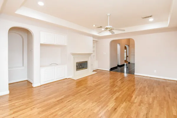 $5,950 | 3015 Bonnebridge Way Boulevard, Houston, TX 77082