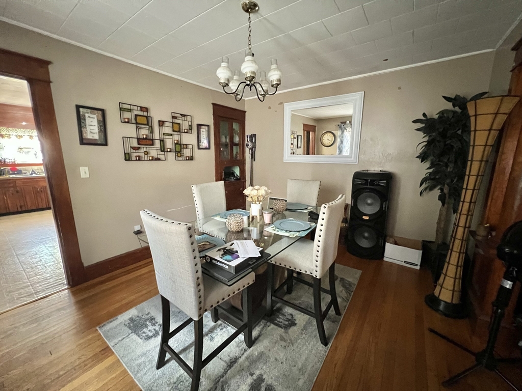 50-52 Milton Street Springfield, MA 01151 - Photo 7 of 16 Gallery Image 7