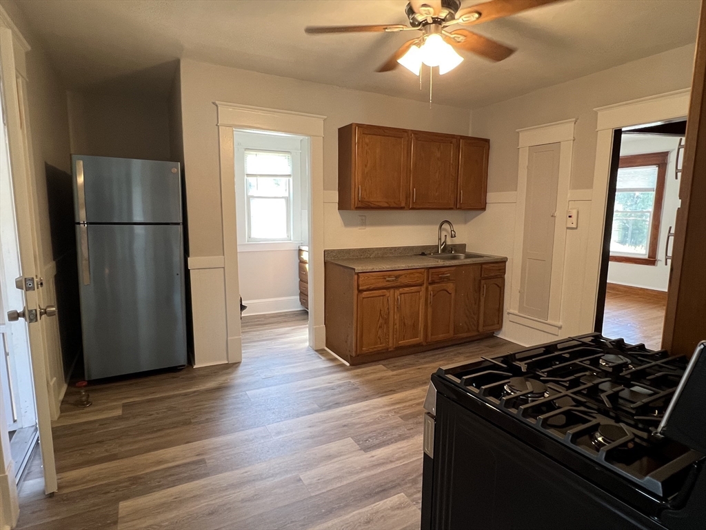 50-52 Milton Street Springfield, MA 01151 - Photo 10 of 16 Gallery Image 10