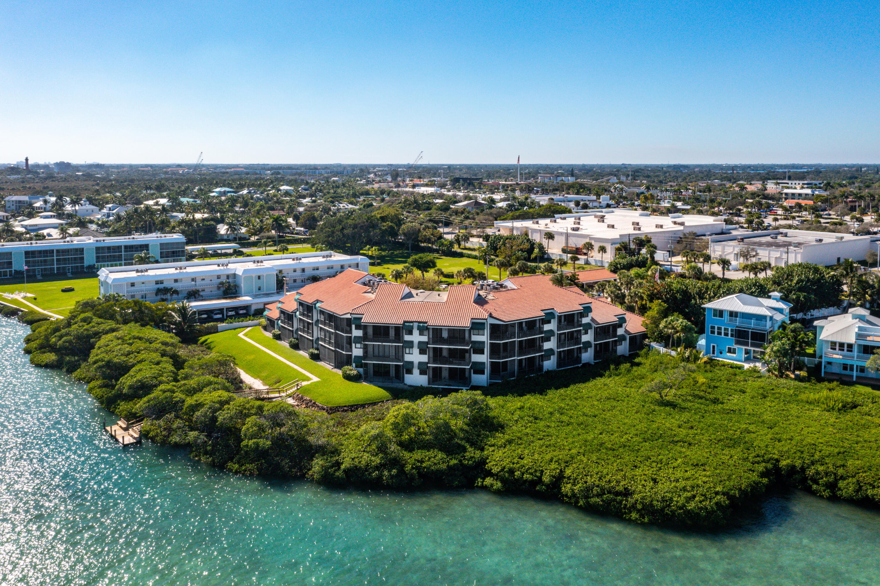 200 Waterway Road, Unit 204 Tequesta, FL 33469 - Photo 27 of 34 Southwest view of building perspective