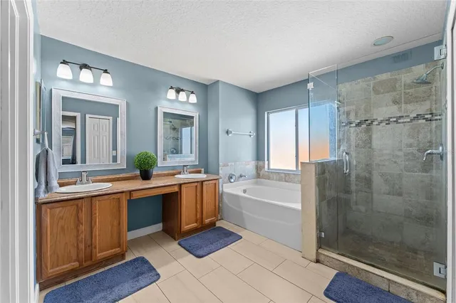 $525,000 | 5146 Balsam Drive, Land O Lakes, FL 34639