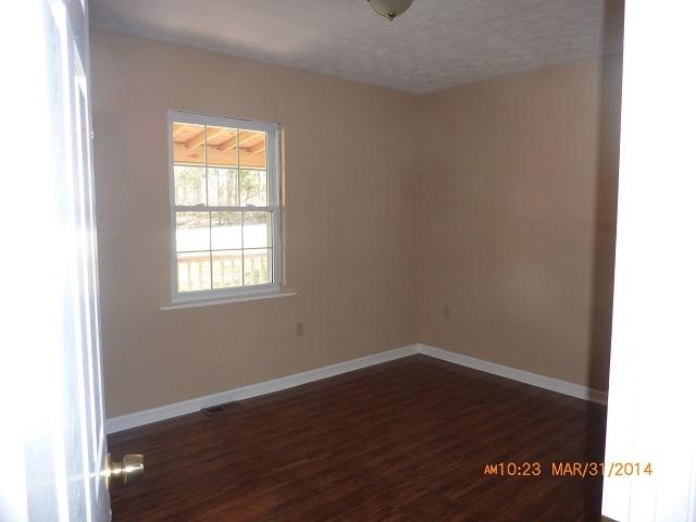 217 Big Valley Road Andersonville, TN 37705 - Photo 3 of 8 1br1