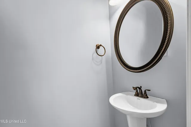 $325,000 | 6720 Tunica Road, Biloxi, MS 39532